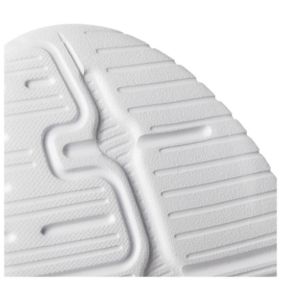 Reebok We tr60